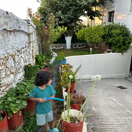 Bio Garden New House Tatil Evi Gonia